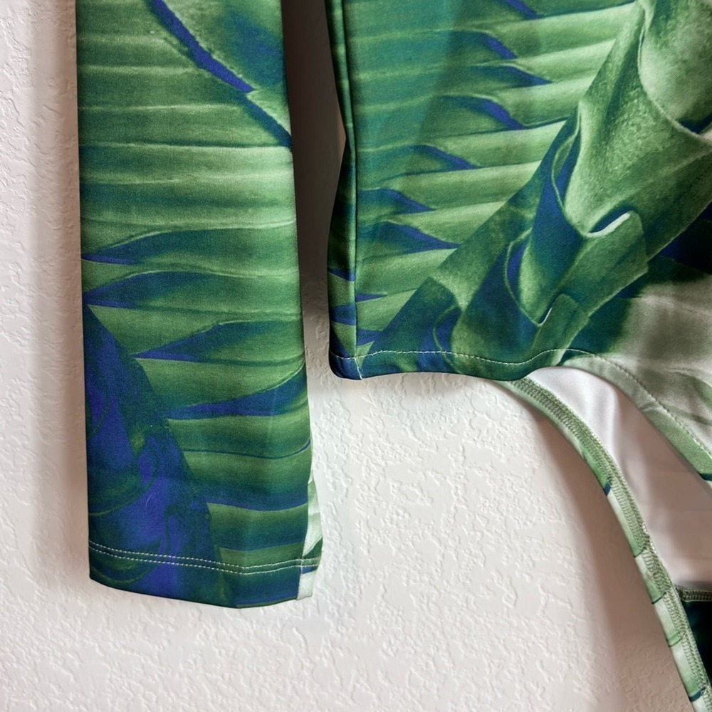 MAKING THE CUT SIZELARGE GREEN WOMEN BODYSUIT BRAND NEW WITH TAGS - Picture 4 of 6